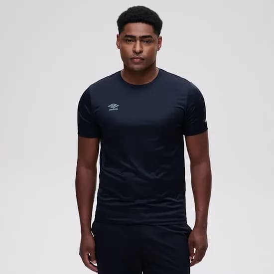 Camiseta Deportivo Masculino Umbro Basic Uv Mangas Cortas