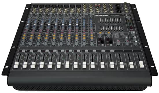 PPM1012 – Mesa Mixer 12 Canais Mackie