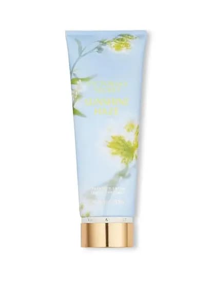 V.s Cosm Lotion Sunshine Haze 236ML