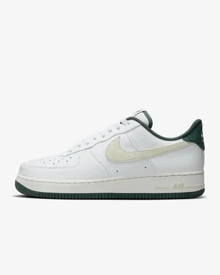 Calzado Nike Air Force 1 07 LV8 Cob