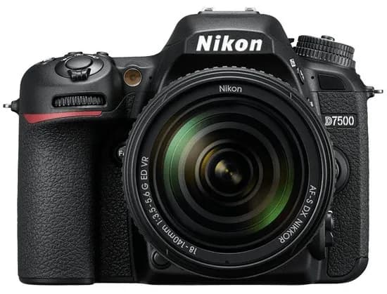 Câmera Digital Nikon D7500 Kit 18-140MM Ed VR 20.9 MP 4K/Bluetooth/NFC/Wi-Fi