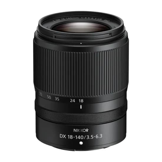 Lente Nikon Z DX 18-140MM F/3.5-6.3 VR s/Caixa