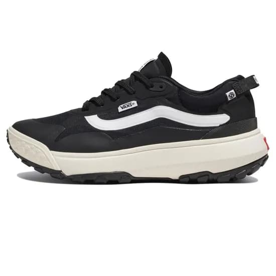 Calzado Vans Mte Crosspath Negro Blanco