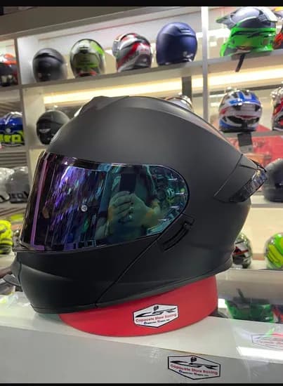 Unk Casco Rebatible 130